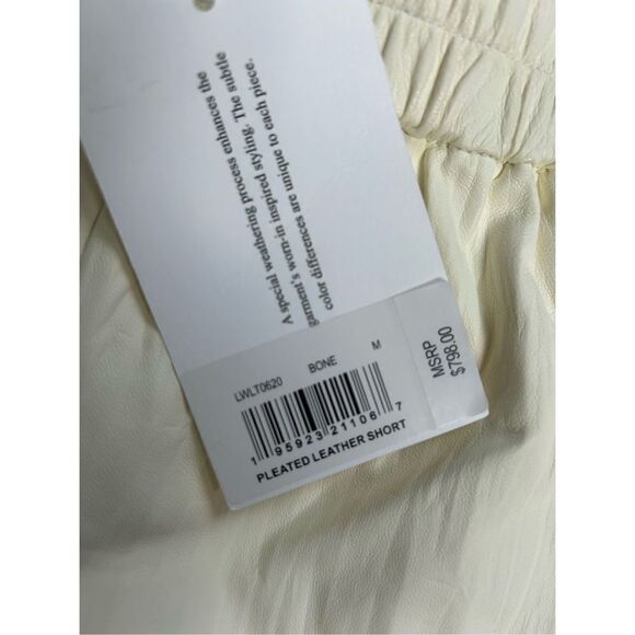 Frame Pleated Lamb Leather Short Women's Cream Size Medium - Picture 13 of 14